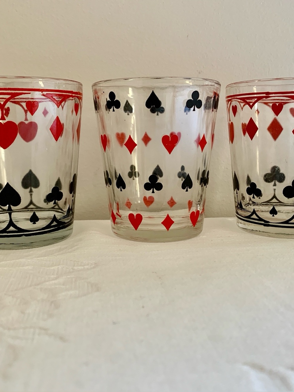 Vintage Schwartz Mustard Playing Card Suits Glasses x 3